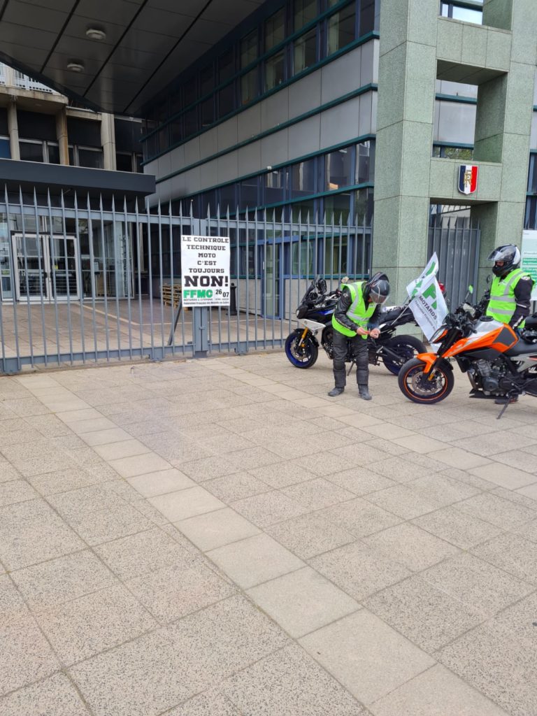 4f3d465b da2a 48b3 9788 3b1d46971f3f