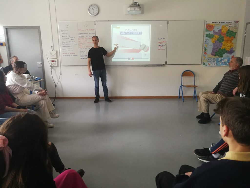 ERJ au collège de St PERAY 2 IMG 20230227 WA0004