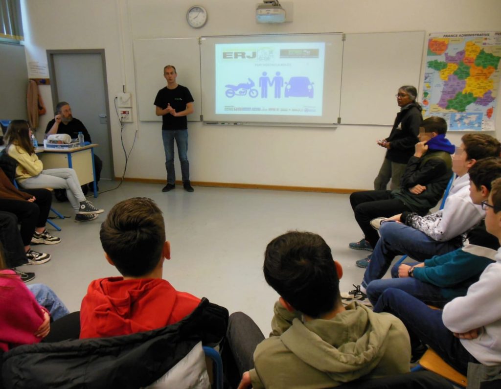 ERJ au collège de St PERAY 8 IMG 20230227 WA0007