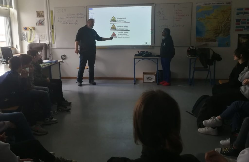 ERJ au collège de St PERAY 14 IMG 20230301 WA0010