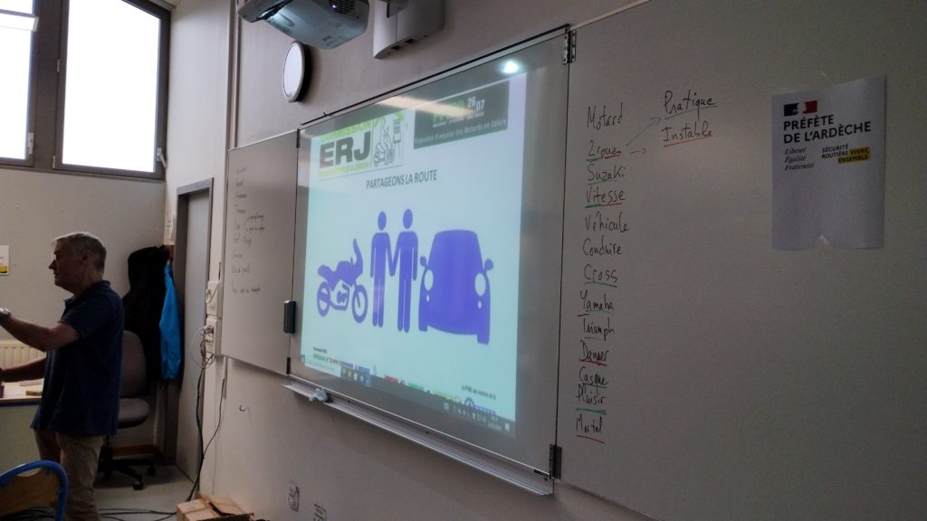 ERJ: sensibilisation au collège de St PERAY 5 1000004756